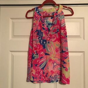 Lilly Pulitzer, Size Medium sleeveless silk blouse with light smock around neck